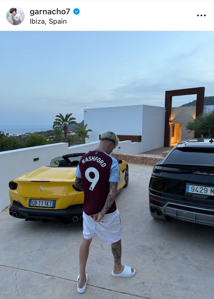 Garnacho Sparks Transfer Rumors with Villa Jersey Post